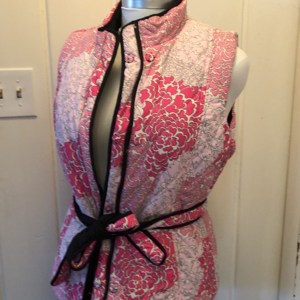Lilly Pulitzer Double sided Puffer Vest - Picture 5 of 10